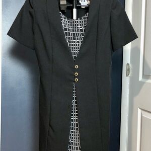 DBY Elegant Black and White Dress with Geometric Pattern 7/8 Size